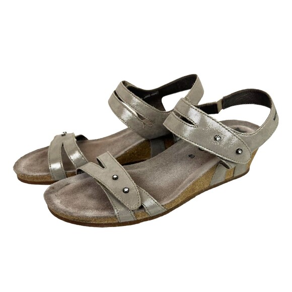 Mephisto Shoes - Mephisto Air Relax Wedge Sport Sandals  Womens 40 / 9.5  Beige w Rhinestones